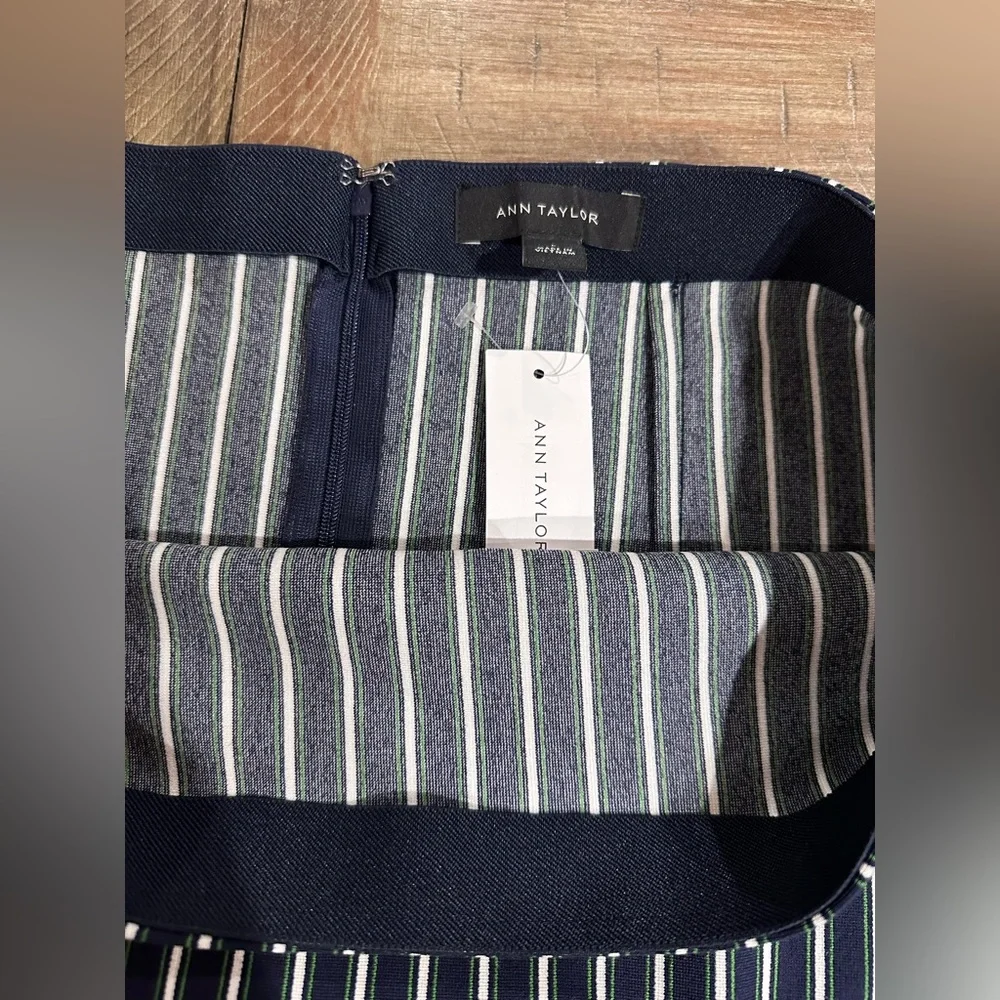 NWT Ann Taylor navy/green/white striped ruffle midi skirt Size Large